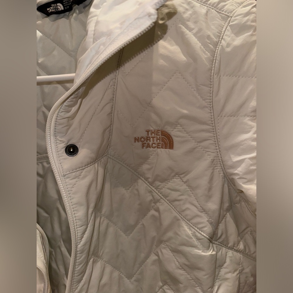 White Northface Puffer Jacket - image 3